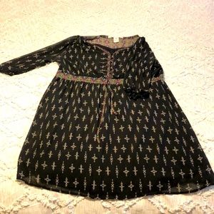 American Rag 3/4 sleeve dress. Black print all over, sheer sleeves, A line. 1X.